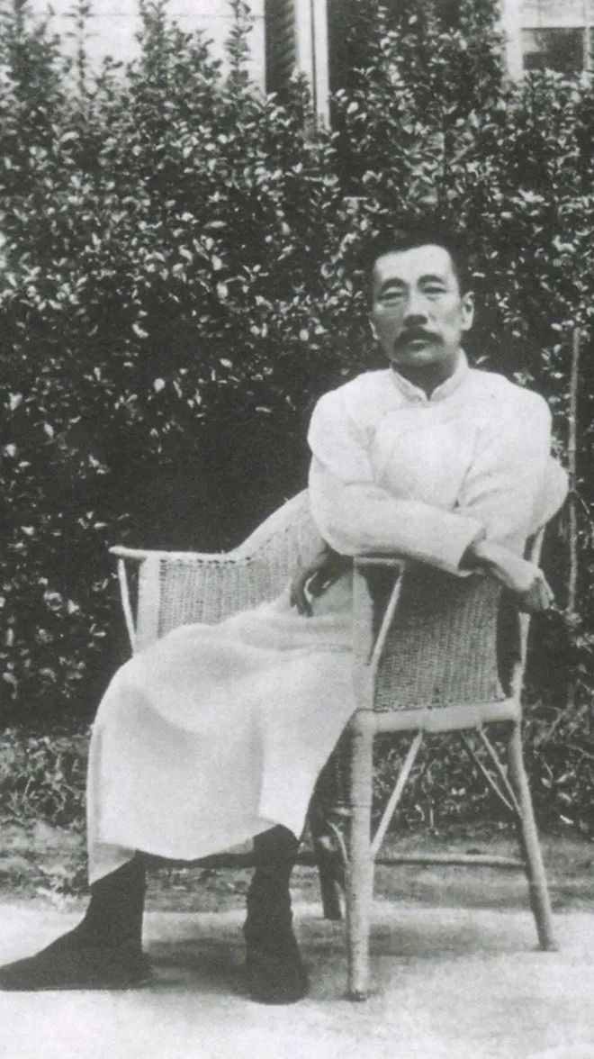 塌房了，一代宗师竟是这样的爹